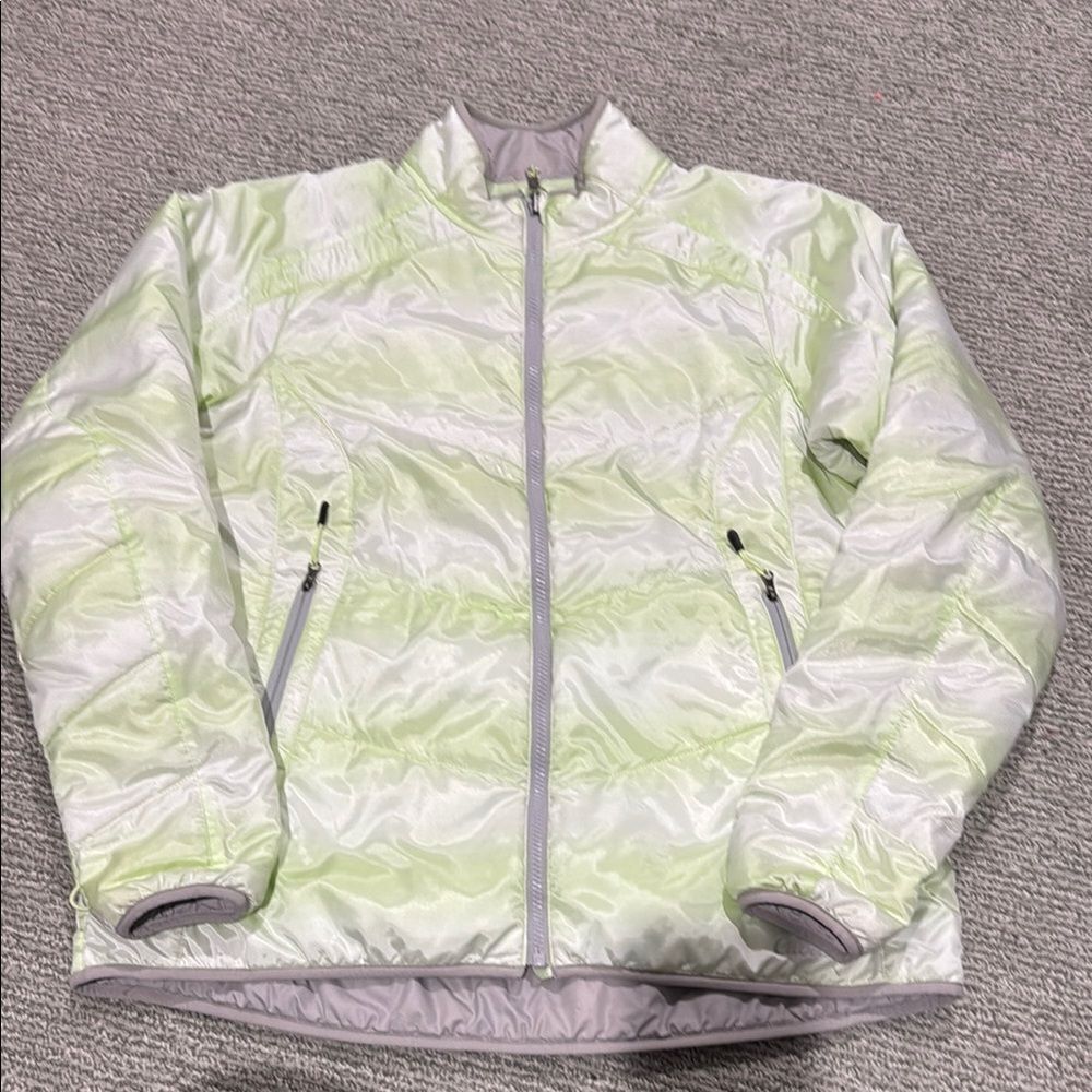 Womens Cabela’s Light Green Jacket